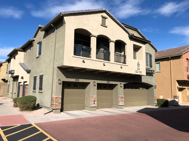 17150 N 23rd St, Unit 211 in Phoenix, AZ - Building Photo - Building Photo