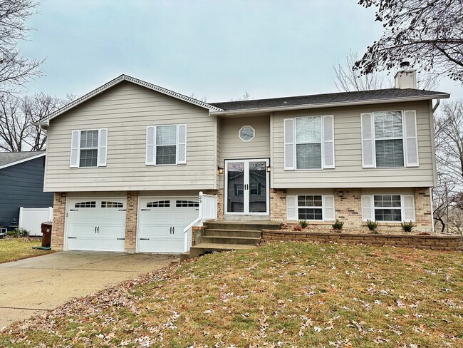 23 Fairfax Dr