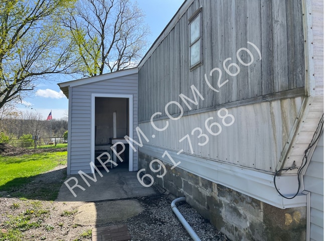 property at 2065 E Lakeside Dr