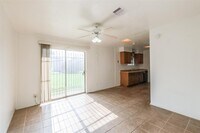 4919 Glenridge Ln photo'