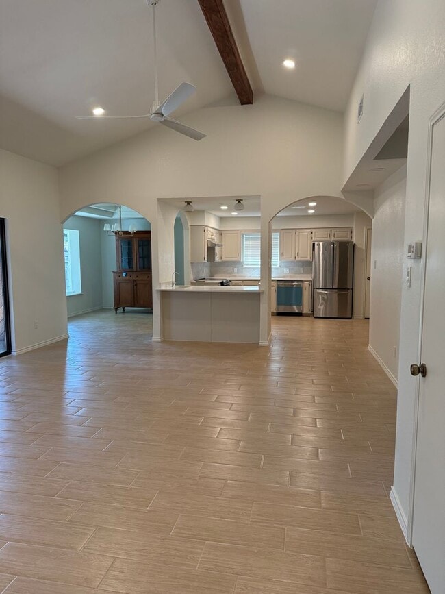 property at 3 Cimarron Dr