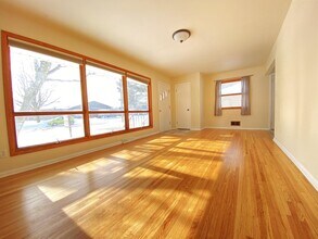 1877 22nd St NW in Rochester, MN - Building Photo - Building Photo