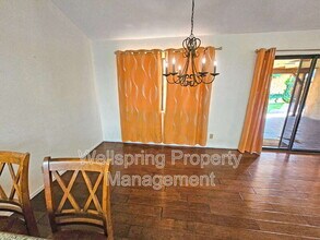 413 Mt Rainier Pl in Ridgecrest, CA - Building Photo - Building Photo