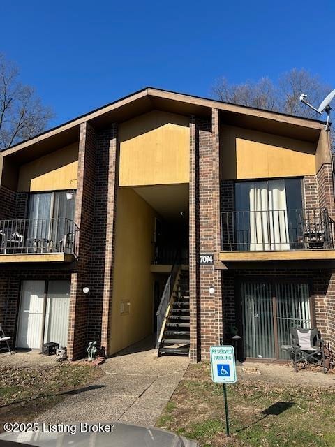 property at 7074 Wildwood Cir