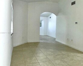 22441 SW 88th Pl in Cutler Bay, FL - Building Photo - Building Photo