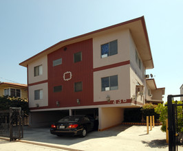 436 Normandie Pl in Los Angeles, CA - Building Photo - Building Photo