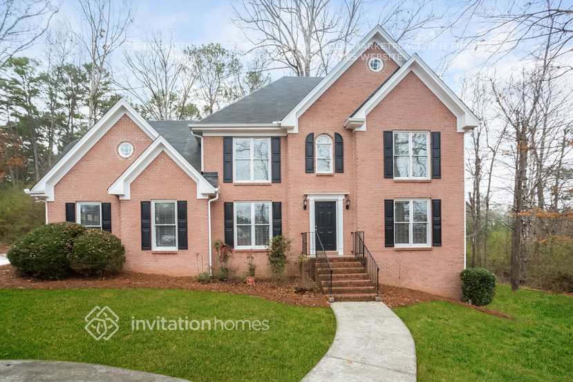 1711 Battenburg Ln SW in Conyers, GA - Building Photo