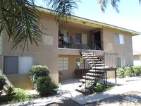 41574-41588 Marine Dr in Hemet, CA - Foto de edificio - Building Photo