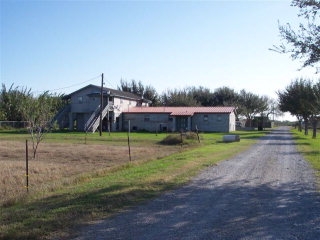 21272 Ebony Rd in Harlingen, TX - Foto de edificio