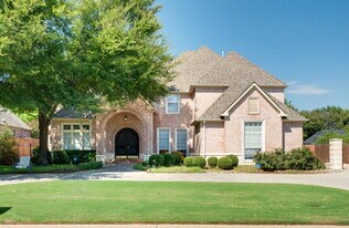 7012 Shalimar Ct in Colleyville, TX - Building Photo
