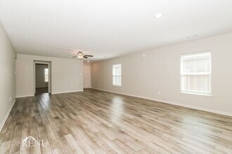 18413 Allen Welch Dr in Elgin, TX - Building Photo - Building Photo