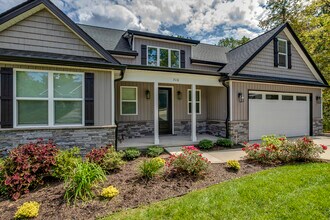 310 Dudala Way in Loudon, TN - Building Photo - Building Photo