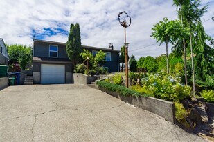 2115 N 92nd St in Seattle, WA - Building Photo