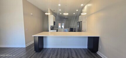 11579 Alexis Forest Dr E in Jacksonville, FL - Building Photo - Building Photo