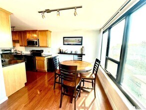 849 Delaware Ave, Unit Unit #401 in Buffalo, NY - Building Photo - Building Photo