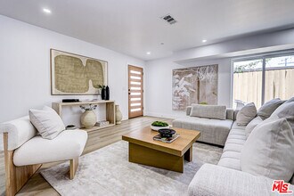 1291 Sycamore Ave in Los Angeles, CA - Building Photo - Building Photo