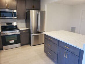 3159 SW Sunset Trace Cir in Palm City, FL - Foto de edificio - Building Photo