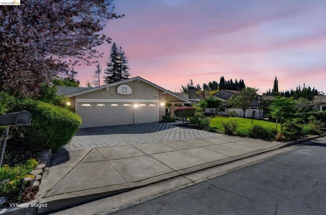 property at 277 Hidalgo Ct