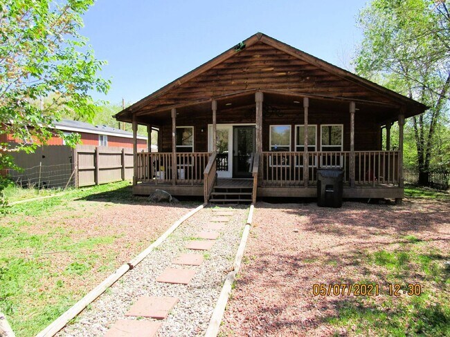 property at 480 Denver Ave