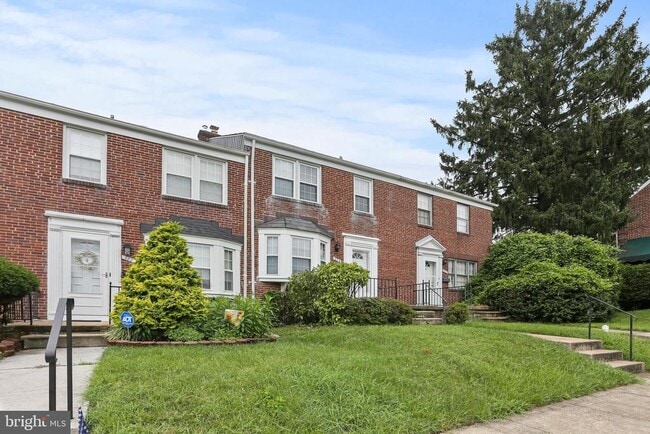 property at 324 Small Ct