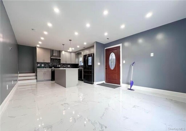 88 Radford St in Staten Island, NY - Foto de edificio - Building Photo