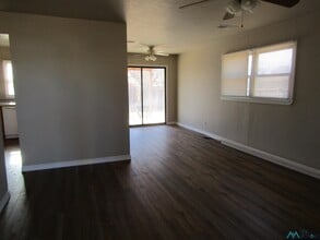1801 W Hermosa Dr in Artesia, NM - Building Photo - Building Photo