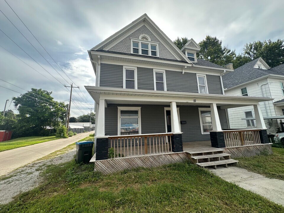 15 N 13th St in Fort Dodge, IA - Building Photo