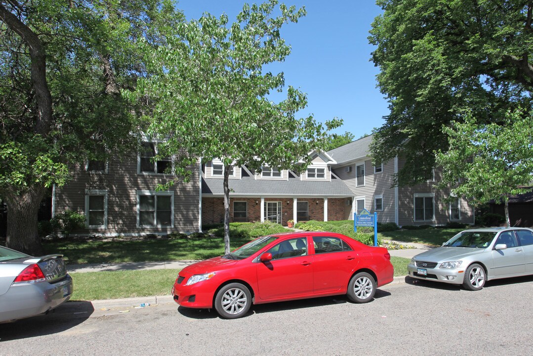 Success Family Housing in Minneapolis, MN - Building Photo