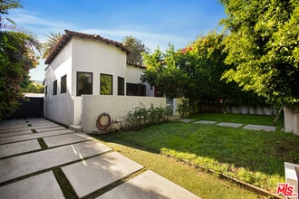 0 N Edinburgh Ave in West Hollywood, CA - Building Photo - Building Photo