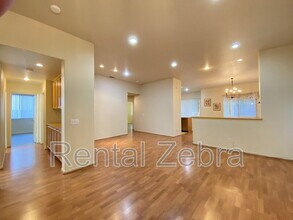 1923 Pinehurst Dr in Merced, CA - Building Photo - Building Photo