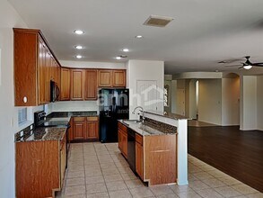 7626 E Shadybrook Ln in Tucson, AZ - Building Photo - Building Photo