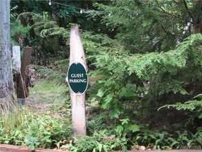 1785 Shorewood Dr in Burt, NY - Building Photo - Building Photo