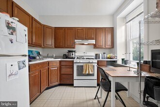 1320 Butler Pike in Conshohocken, PA - Building Photo - Building Photo