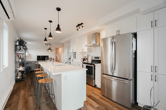 8156 De Bordeaux in Montréal, QC - Building Photo - Interior Photo