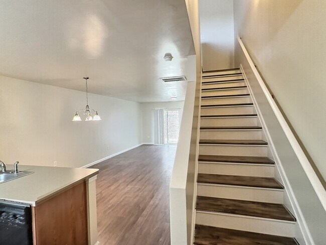 100 Stratford Lakes Dr in Durham, NC - Building Photo - Building Photo
