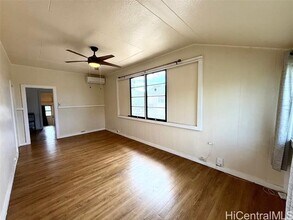 91-1661-1661 Orrick St in Ewa Beach, HI - Building Photo - Building Photo