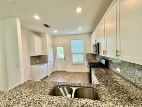 10614 Cashew Run Ln in Houston, TX - Building Photo - Building Photo