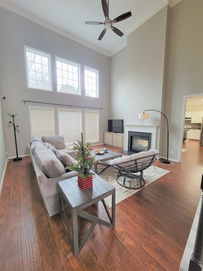 3717 Worthing Ct in Greensboro, NC - Foto de edificio - Building Photo