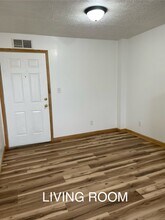 21 W 8th St in Anderson, IN - Building Photo - Building Photo