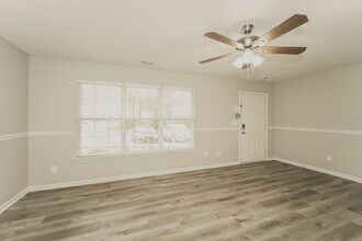 5966 Cougar Ln in Charlotte, NC - Building Photo - Building Photo