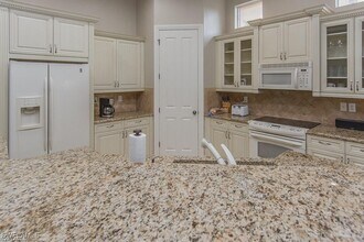 7793 Ashton Rd in Naples, FL - Foto de edificio - Building Photo