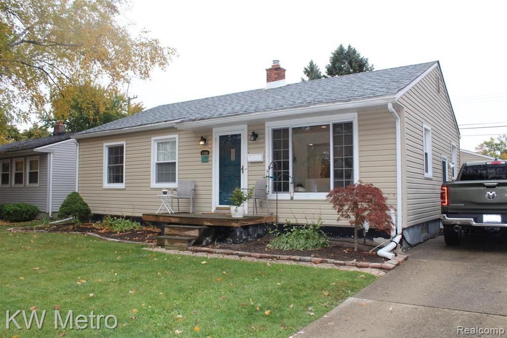 1120 Amelia St in Royal Oak, MI - Foto de edificio