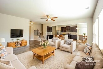 31 Cliffbriar Terrace in Newnan, GA - Foto de edificio - Building Photo
