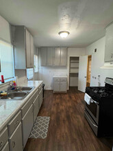 1068 N McLean Blvd-Unit -1068 in Memphis, TN - Building Photo - Building Photo