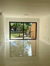 8277 SW 128th St in Pinecrest, FL - Building Photo - Building Photo
