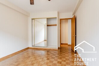 4180 N Marine Dr, Unit 311 in Chicago, IL - Foto de edificio - Building Photo