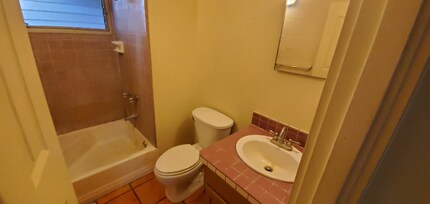 12xx Lunalilo St in Honolulu, HI - Foto de edificio - Building Photo