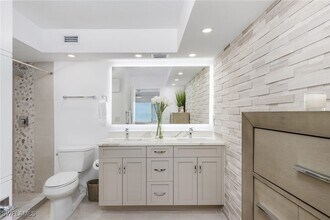 26340 Hickory Blvd in Bonita Springs, FL - Building Photo - Building Photo