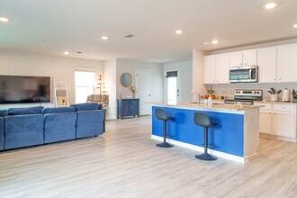 6722 Atkins Rd in Panama City, FL - Building Photo - Building Photo