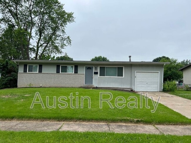 property at 760 Starlet Dr